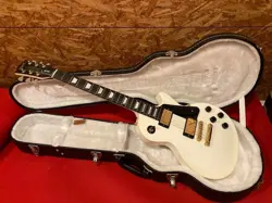 GIBSON LESPAUL STUDIO ALPINE WHITE WITH GOLD PARTS HARD CASE JAPAN F/S