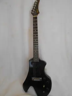 GIBSON CORVUS 2 LL GUITAR VINTAGE 80'S