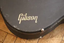 VINTAGE 1960'S/70'S GIBSON J45/J160/HUMMINGBIRD/DOVE ACOUSTIC GUITAR CASE