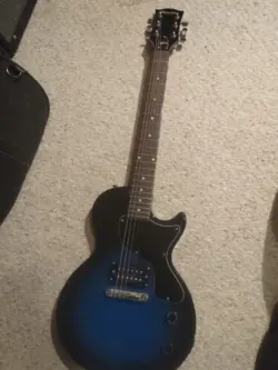 MAESTRO BY GIBSON LES PAUL JR.