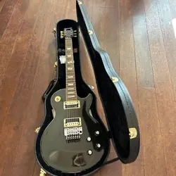 ELECTRIC GUITAR GIBSON CUSTOM LES PAUL MODEL AXCESS BLACK WITH HARD CASE