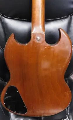 WALNUT BROWN