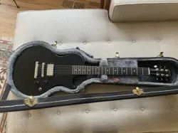 1986 GIBSON MELODY MAKER HUMBUCKER W/ TKL LES PAUL JUNIOR CASE
