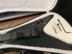 2008 GIBSON SHRED V - BLACK W/ OHSC -GUITAR OF THE MONTH-
