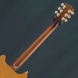 CUT PLUS NECK