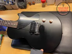 2024 GIBSON CHARLIE STARR LES PAUL JUNIOR EBONY