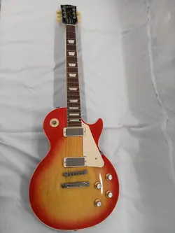 GIBSON LES PAUL DELUXE 70S ELECTRIC GUITAR SAFE DELIVERY FROM JAPAN