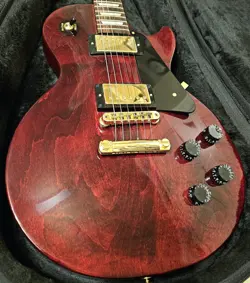 2022 WINE RED LES PAUL STUDIO WITH GOLD HARDWARE - AMS\ZZOUNDS EXCLUSIVE