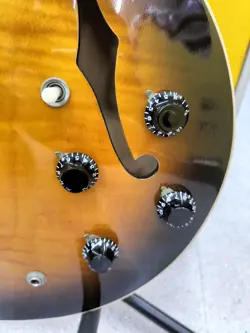 GIBSON USA ES-335 ELECTRIC GUITAR