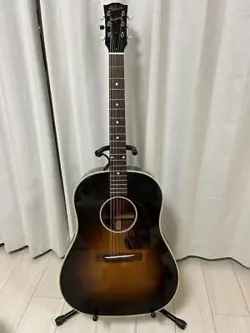 ACOUSTIC GUITAR GIBSON 1942 J-45 LEGEND SUNBURST LIMITED EDITION 12276015