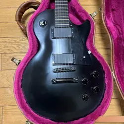 GIBSON LES PAUL GOTHIC W/HC