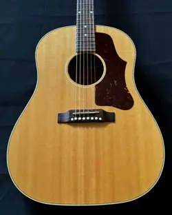 GIBSON CUSTOM SHOP J-50 VOS