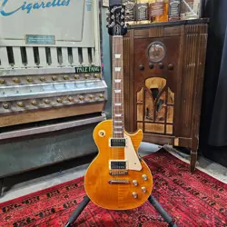 2023 GIBSON LES PAUL STANDARD 60'S HONEY AMBER
