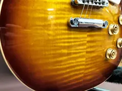 GIBSON USA LES PAUL TRADITIONAL ELECTRIC GUITAR