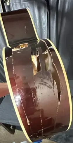 GIBSON J-185 ACOUSTIC