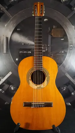 GIBSON C-1 CLASSICAL GUITAR