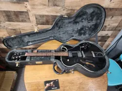 2001 GIBSON ES 135  7.9LB WITH ORIGINAL HARD SHELL CASE