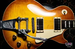 GIBSON CUSTOM SHOP 1958 LES PAUL REISSUE FIGURED TOP LPR-8F W BIGSBY 2011