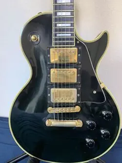 ANNIVERSARY BLACK