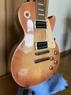 GIBSON LES PAUL CLASSIC 2000 ELECTRIC GUITAR