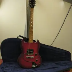 GIBSON ELECTRIC GUITAR WITH CASE MADE IN USA