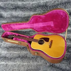 GIBSON J-30 NATURAL