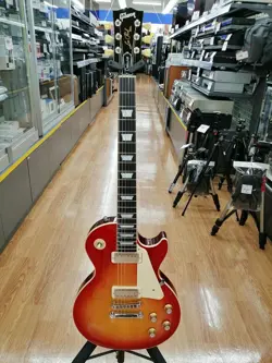1970S CHERRY SUNBURST
