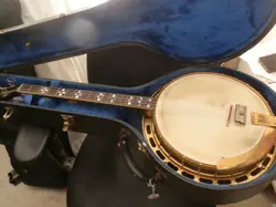 1925 GIBSON TB-5 DELUXE TENOR BANJO  MASTERTONE GOLD HARDWARE ,W/ORIG CASE NICE