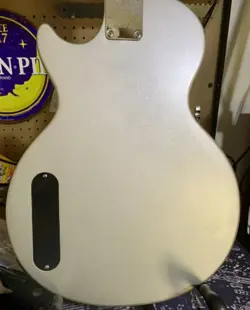 SILVER COLOR