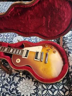 GUITAR GIBSON LES PAUL TRADITIONAL PRO II