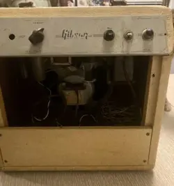 AMPLIFIER 1950’S