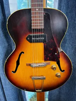 1956 GIBSON ES-225 TD VINTAGE HOLLOWBODY GUITAR SUNBURST, COLLECTOR-GRADE