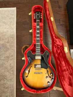 GIBSON ES-345 SEMI-HOLLOW BODY ELECTRIC GUITAR VINTAGE SUNBURST WITH CASE