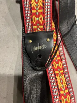 VINTAGE GIBSON GUITAR STRAP LEATHER EMBROIDERED WOVEN MUSIC AZTEC RED YELLOW