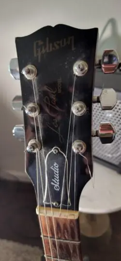 GUITAR – VINTAGE