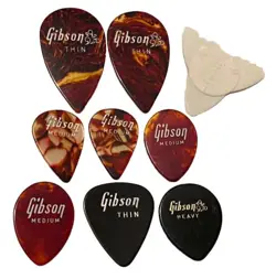 ASSORTED PICKS. NOS-
