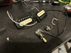 GIBSON /SEYMOUR DUNCAN PARTS LOT