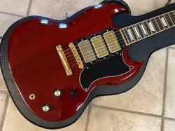 2008 GIBSON USA SG3 STANDARD CHERRY RED W CASE