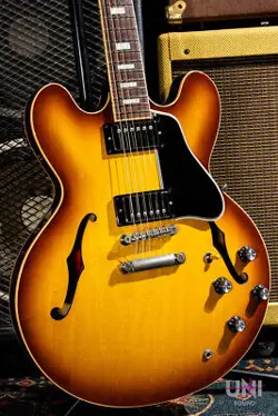 GIBSON CUSTOM SHOP ES-335 BLOCK INLAY / 2009 USED ELECTRIC GUITAR