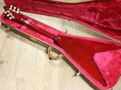 GIBSON 67 FLYING V USED 1997 MAHOGANY BODY CHERRY W/HARD CASE