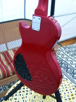 INVADER GUITAR