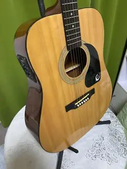 FEELING JOHN LENNON BY GIBSON EPIPHONE DR ECO EXCELLENT SOUND