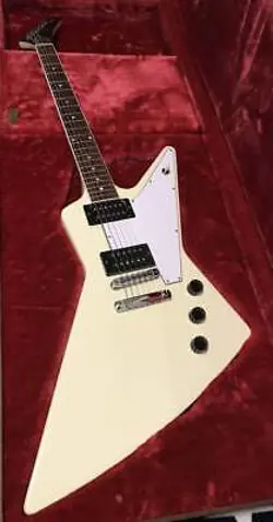 WHITE COLOR
