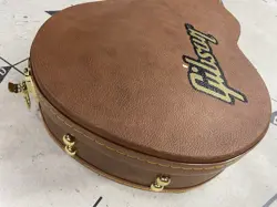 GIBSON USA LES PAUL ELECTRIC GUITAR HARD SHELL CASE