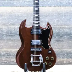 1973 GIBSON SG STANDARD WITH BIGSBY TAILPIECE WALNUT FINISH EL. GUITAR W/CASE