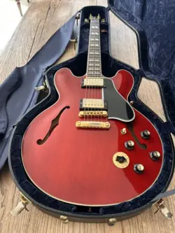 ES 345 STEREO