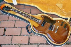 1975 VINTAGE SOLID