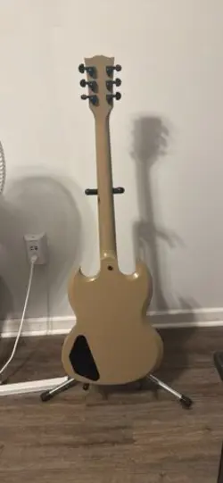 GIBSON SG GOVERNMENT SERIES 2 WITH HARDSHELL CASE
