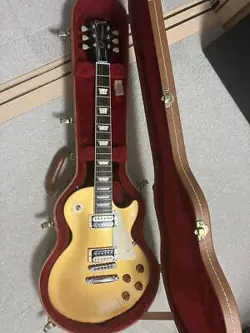 ELECTRIC GUITAR GIBSON LES PAUL CLASSIC GOLD TOP USA MADE IN 2017 WITH HARD CASE