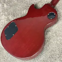 INSTRUMENT ELECTRIC GUITAR